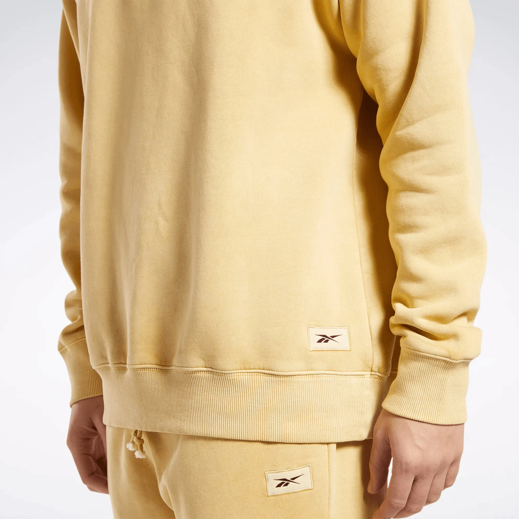 Classics Natural Dye Quarter-Zip Sweatshirt
