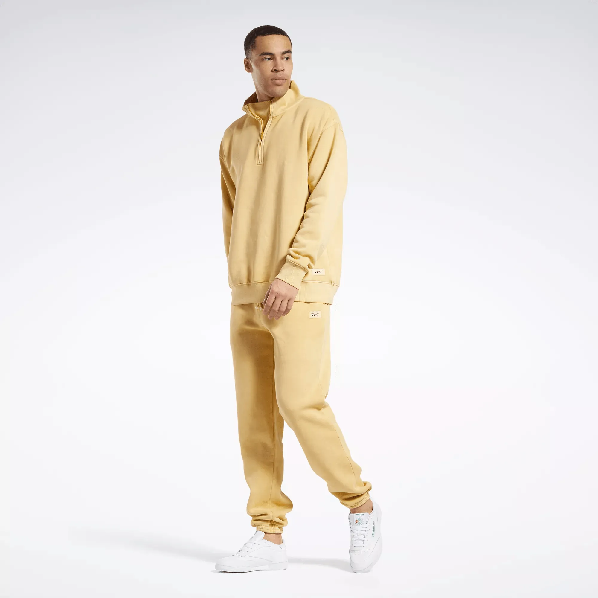 Classics Natural Dye Quarter-Zip Sweatshirt