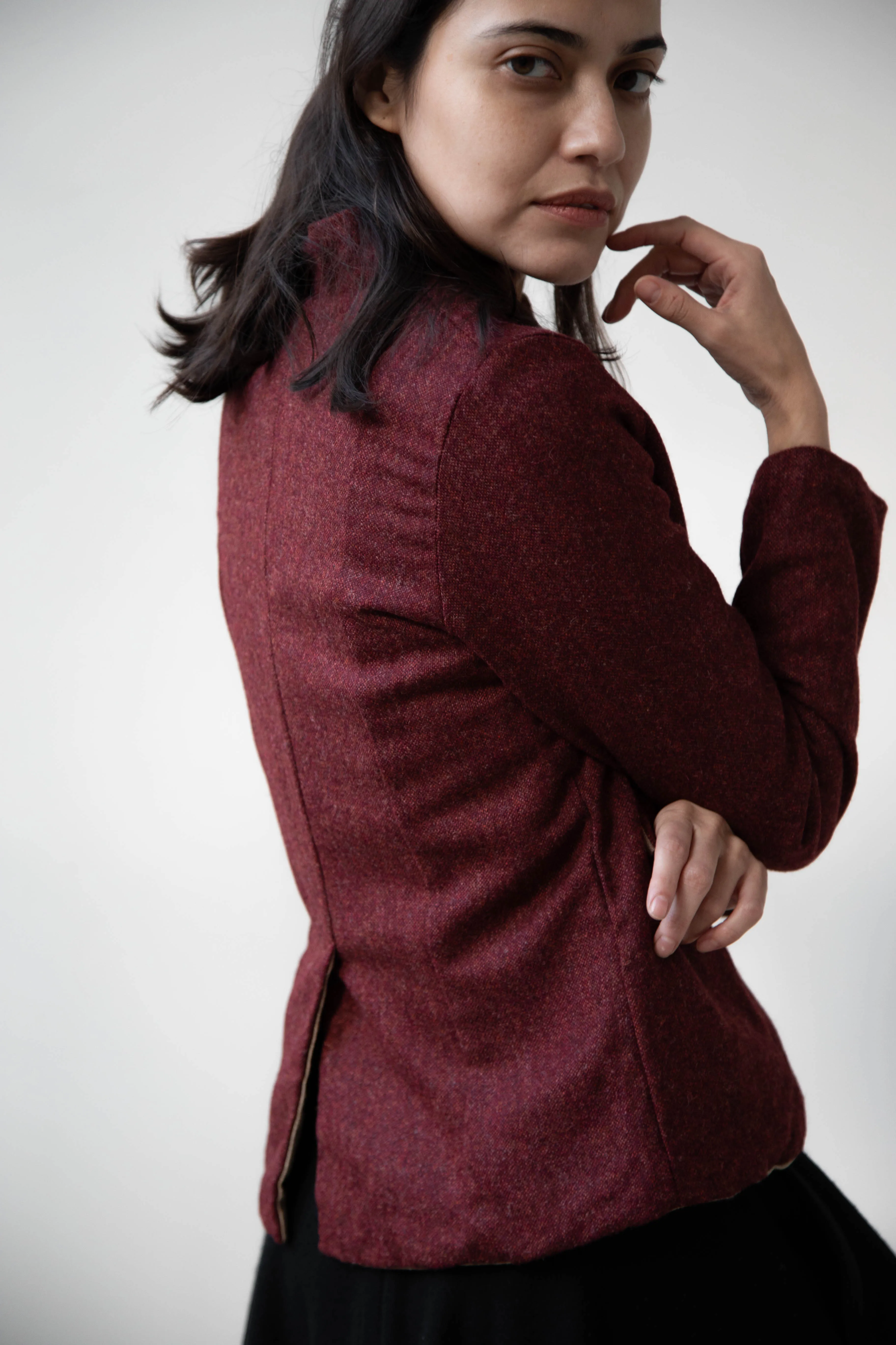 Risa Nakamura | Jacket V in Bordeaux