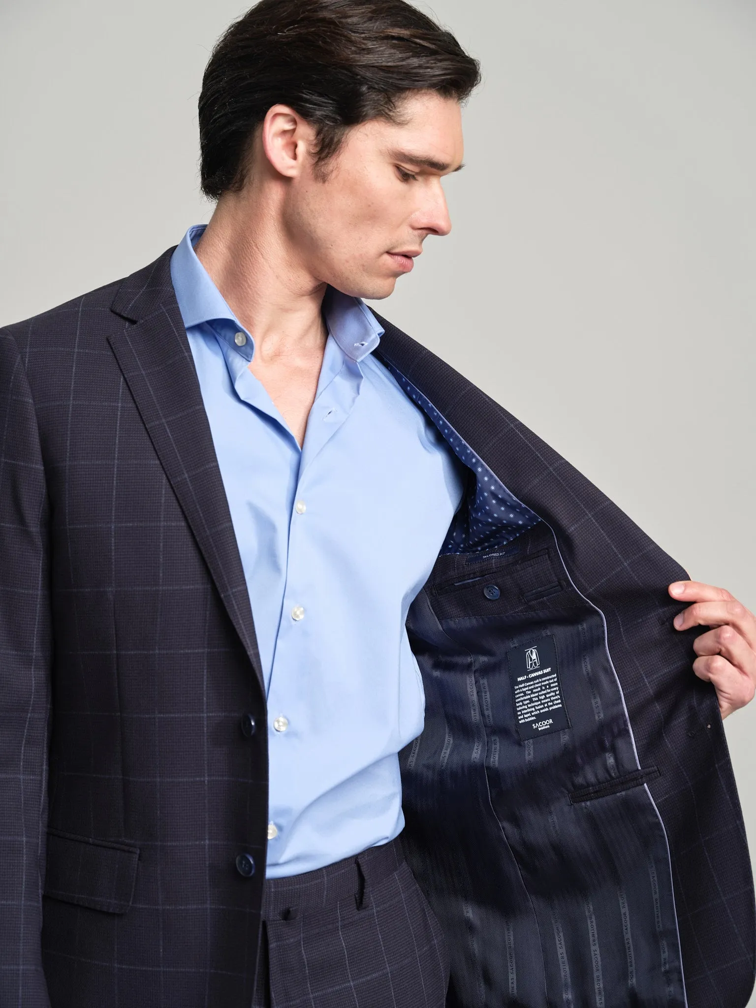 Tailored fit windowpane wool suit