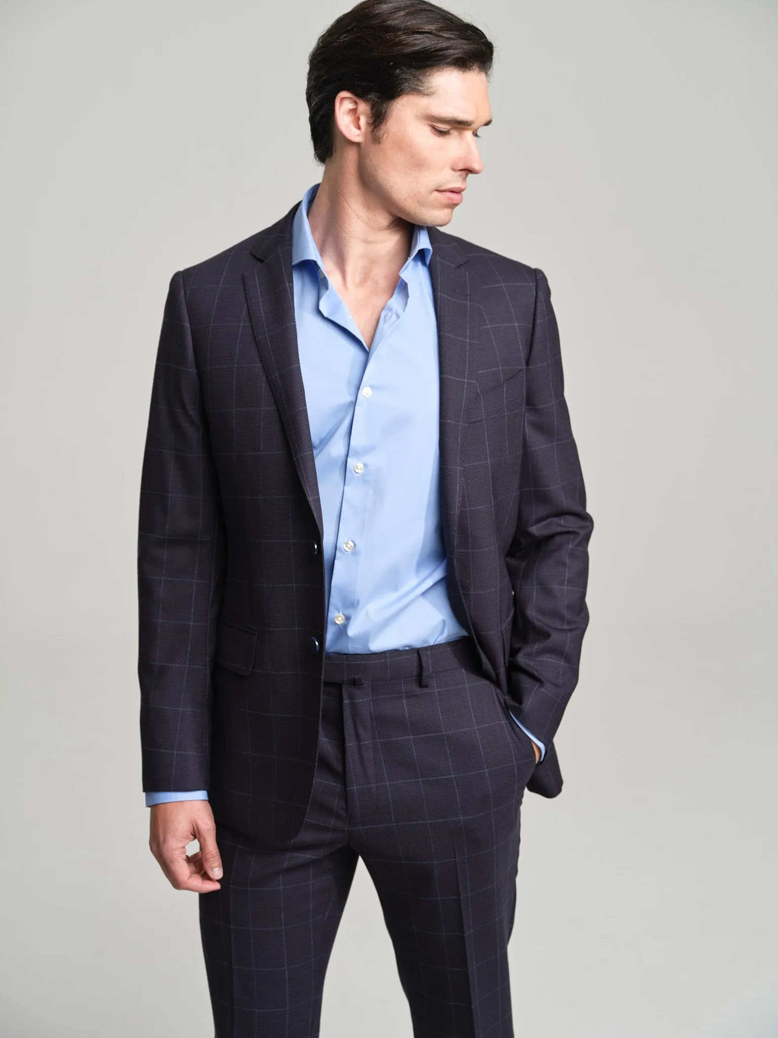 Tailored fit windowpane wool suit