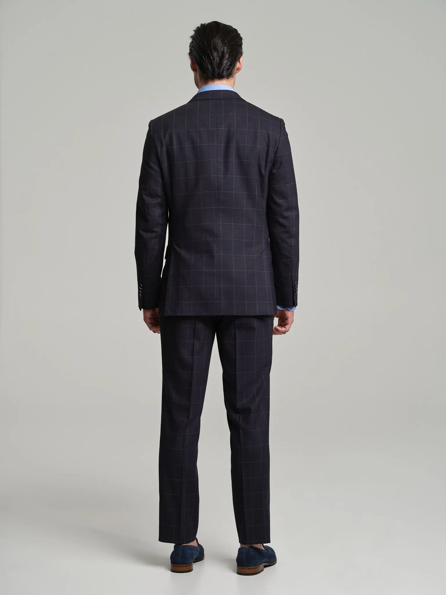 Tailored fit windowpane wool suit