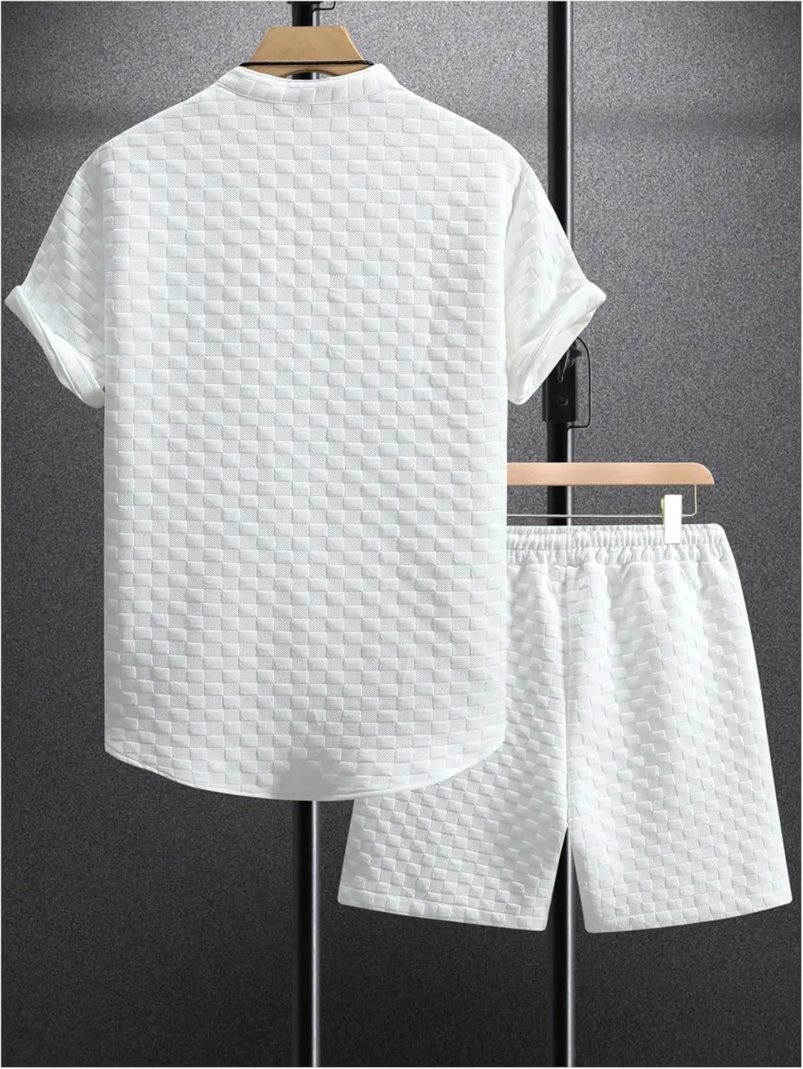 Verdusa Men's 2 Pieces Outfits Short Sleeve Button Down Shirts Textured Short Set