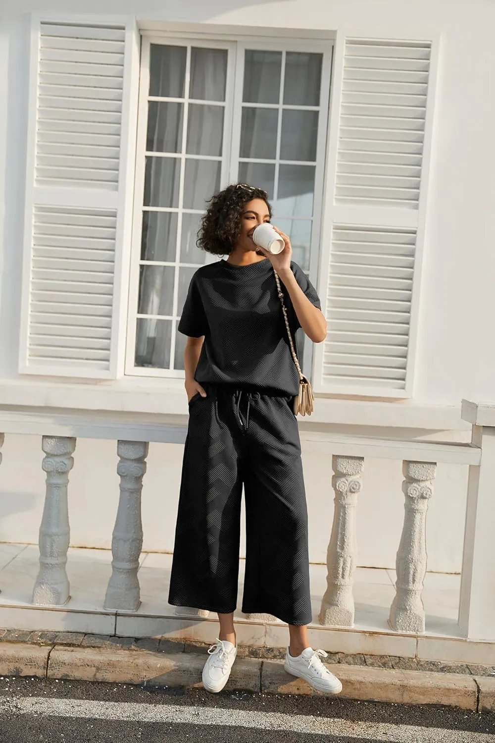Women 2 Piece Outfits Sweatsuits Summer Lounge Set Casual Short Sleeve Pullover Tops And Drawstring Wide Leg Pants