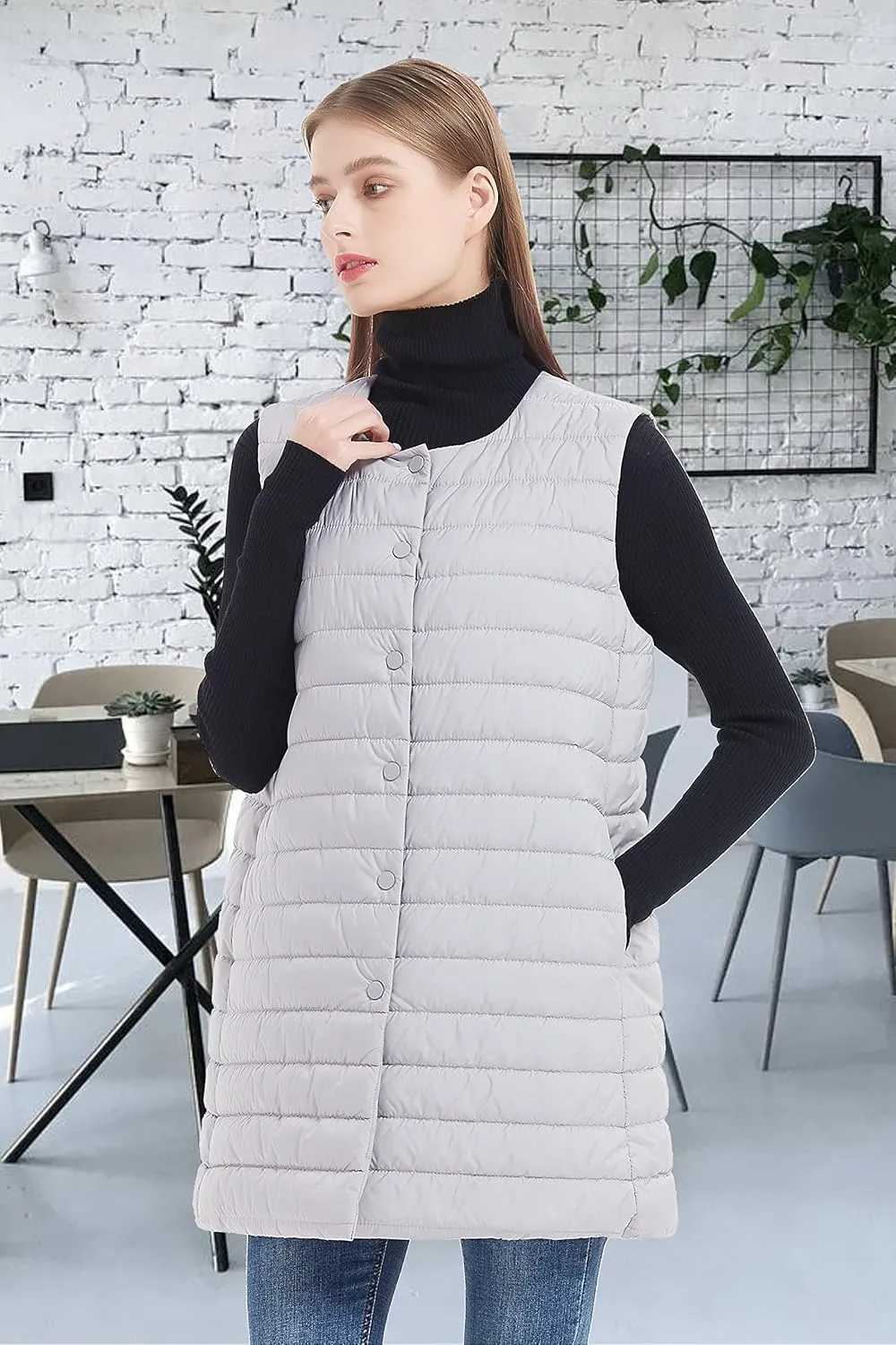Women Long Puffer Vest Down Quilted Lightweight Button Opening Sleeveless Jacket with Pockets